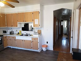 Apartment near Metro Monk Station