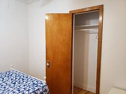 Apartment near Metro Monk Station