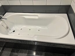 Hotel Takao Asile