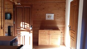 Sakin Vadi Winehouse