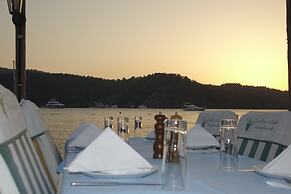 Sakin Vadi Winehouse