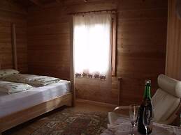 Sakin Vadi Winehouse