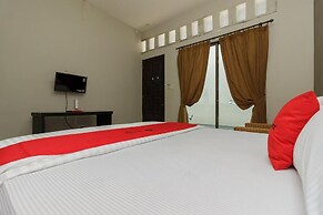 RedDoorz Syariah near Taman Air Mancur Bogor