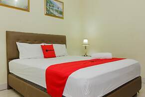 RedDoorz @ Malalayang 2 Manado