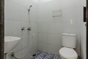 RedDoorz @ Malalayang 2 Manado