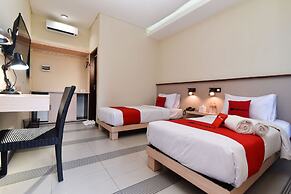 RedDoorz near Legian Street