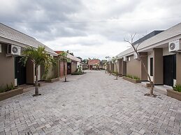 RedDoorz Plus near Banyuwangi Airport