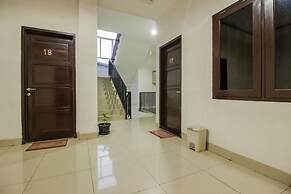 RedDoorz Premium @ Ampera Raya 2