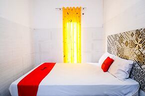 RedDoorz Syariah @ Colomadu 2