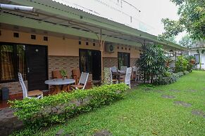 RedDoorz Syariah @ Colomadu 2