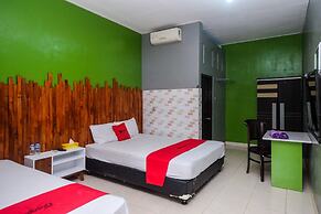 RedDoorz Syariah @ Colomadu 2