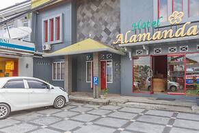 RedDoorz Plus @ Otista Garut