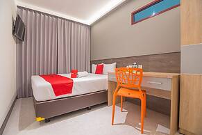 RedDoorz near Taman Rejomulyo