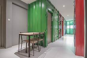 RedDoorz near Taman Rejomulyo