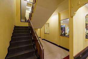 RedDoorz Plus near Ancol