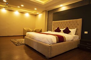 Hotel Rudra View & Spa