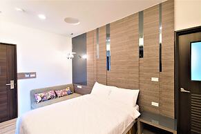 Clear Sky Laurel B&B