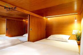 Tropical Summer Hostel