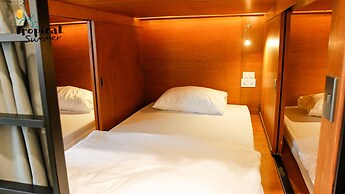 Tropical Summer Hostel