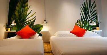 Tropical Summer Hostel