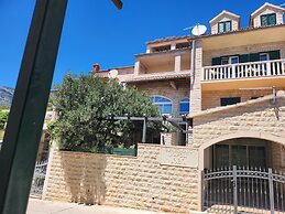 Apartments and Room Napoli