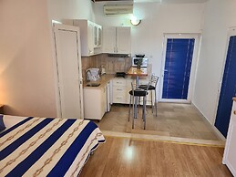 Apartments and Room Napoli