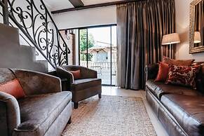 Tramonto Boutique Hotel