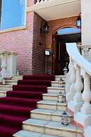 Tramonto Boutique Hotel