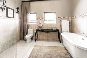 Tramonto Boutique Hotel