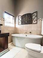 Tramonto Boutique Hotel