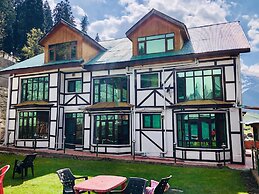 Hotel Glacier Heights