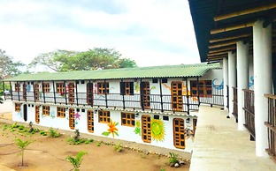 Palomino Hostel by T2L