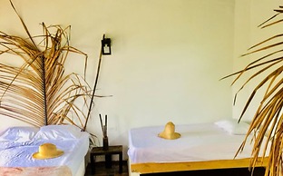 Palomino Hostel by T2L