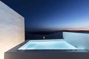 Aesthesis Boutique Villas Fira