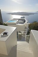 Aesthesis Boutique Villas Fira