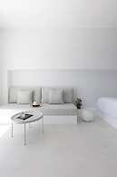 Aesthesis Boutique Villas Fira