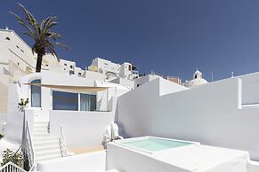 Aesthesis Boutique Villas Fira