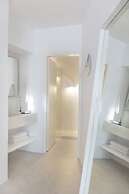 Aesthesis Boutique Villas Fira