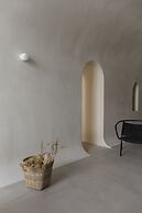 Aesthesis Boutique Villas Fira