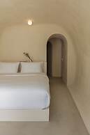 Aesthesis Boutique Villas Fira