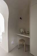 Aesthesis Boutique Villas Fira