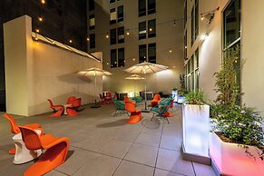 Aloft Savannah Downtown Historic District