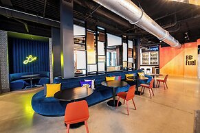 Aloft Savannah Downtown Historic District