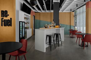 Aloft Savannah Downtown Historic District