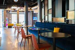 Aloft Savannah Downtown Historic District