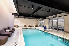 Aloft Savannah Downtown Historic District