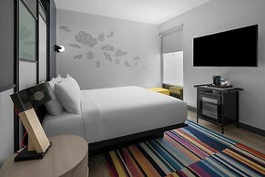 Aloft Savannah Downtown Historic District