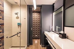 Aloft Savannah Downtown Historic District