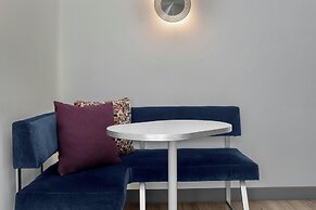 Aloft Savannah Downtown Historic District