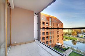 Aura by Downtown Apartments